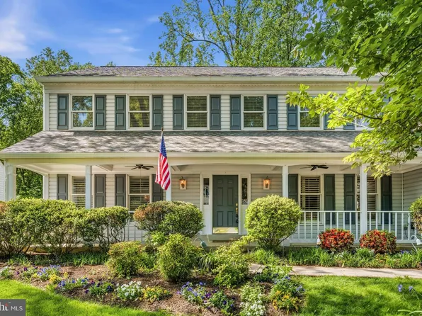 7412 Brian Run Ct, Springfield, VA 22153