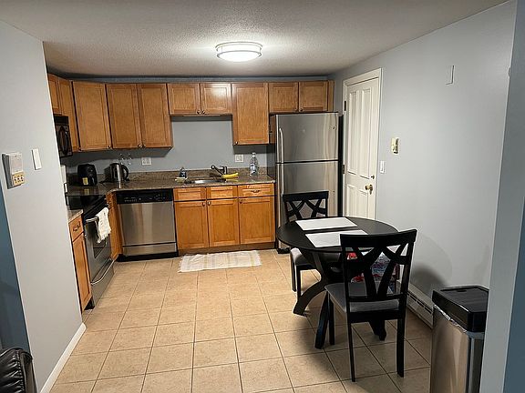 2nd image of 870 Haverhill St APT 21A