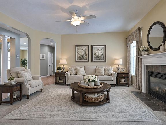 4th image of 5284 Othello Dr