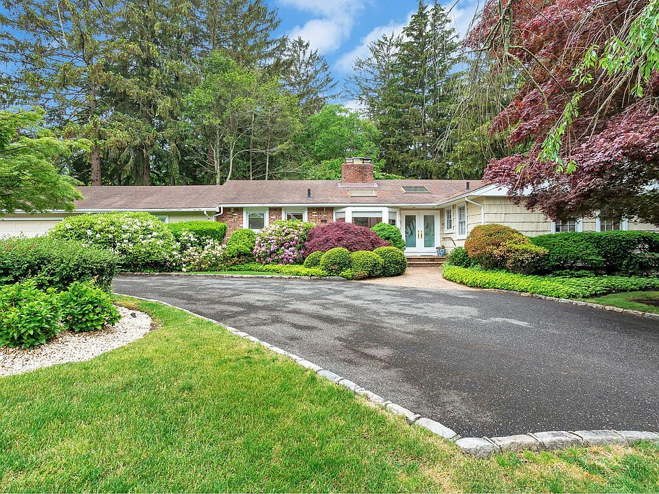 1st image of 22 Orchard Dr