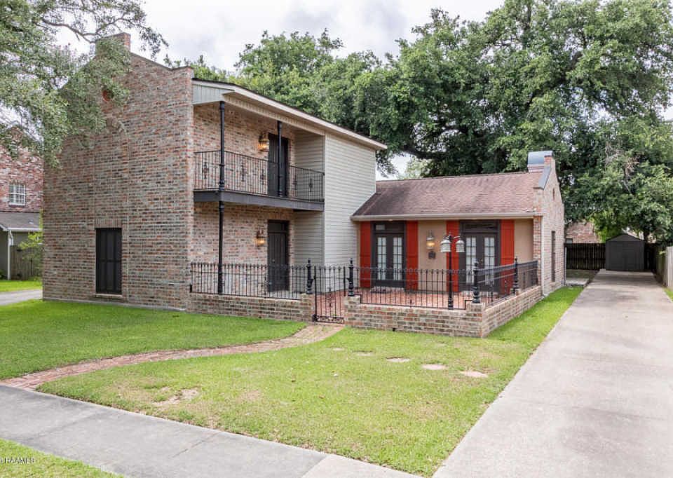 1st image of 403 Cypress Cv