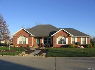 14140 Saint James Ln, Breese, IL 62230