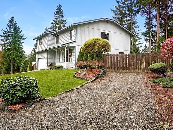 2nd image of 11816 132nd Avenue Ct E