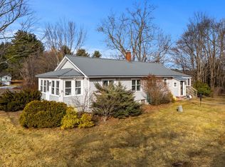 74 College Road, Stratham, NH 03885
