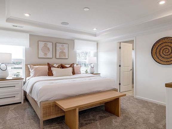 Spacious Owner s Suite