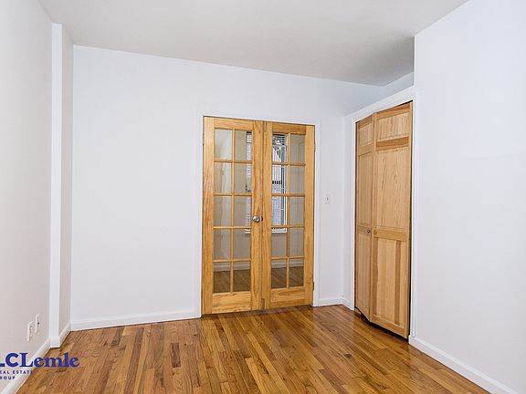 5th image of 7 Jones St #4A