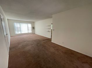 1347 North Poinsettia Place - LLC, Los Angeles, CA 90046