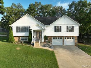 322 Christina Ln, Poplar Bluff, MO 63901