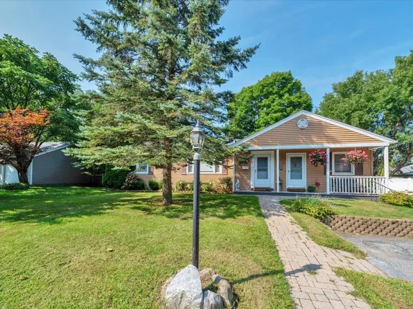 5 Peterson Terrace, South Burlington, VT 05403