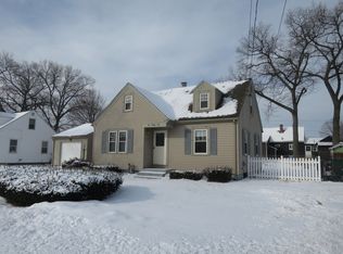 124 Frontenac St, Chicopee, MA 01020