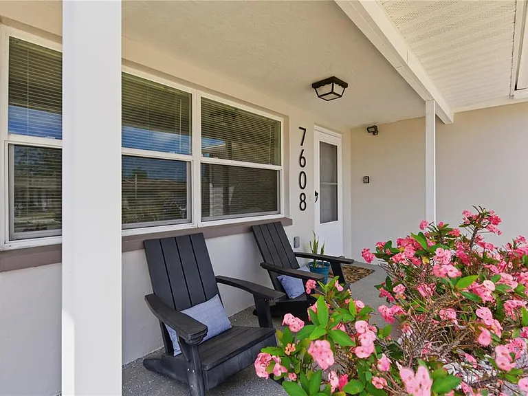 7608 Sue Ellen Dr — Photo 2