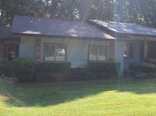 1 Cortez Ln, Hot Springs, AR 71909
