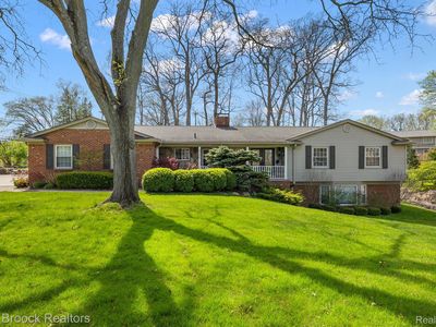 4384 Sunningdale Dr, Bloomfield Hills, MI, 48302
