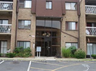 434 Kennedy Dr, Spring Valley, NY 10977