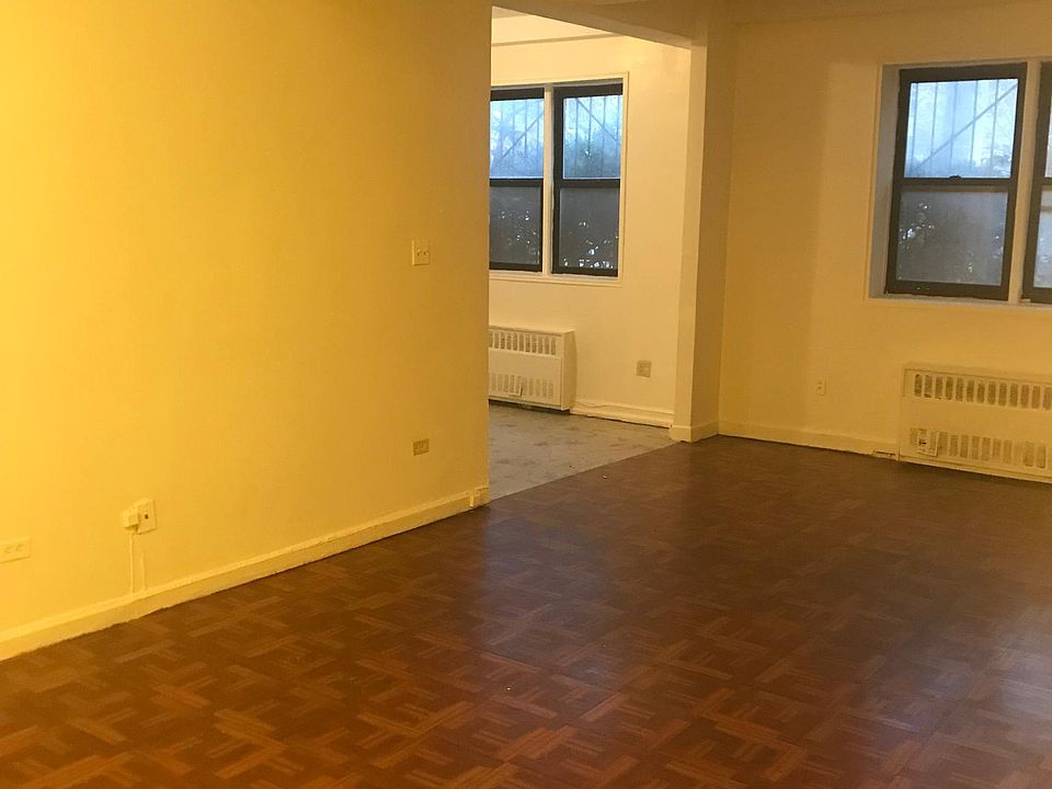 1st image of 1745 E 12th St #1