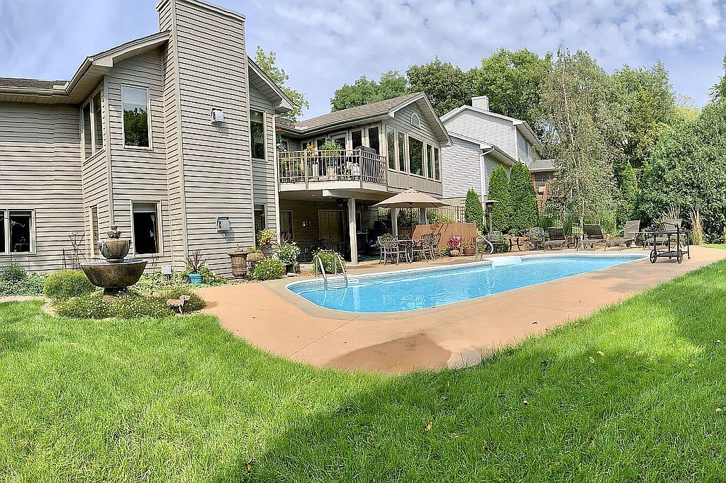 1619 Oak Lake Park Rd, Coralville, IA 52241 Zillow