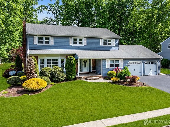 2nd image of 35 Norman Ln