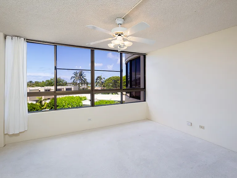 6770 Hawaii Kai Dr #203 — Photo 10