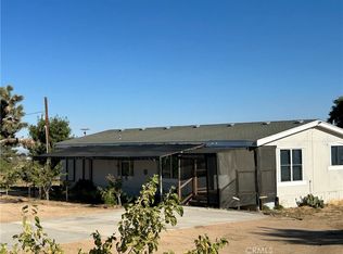 6338 Goss Rd, Phelan, CA 92371