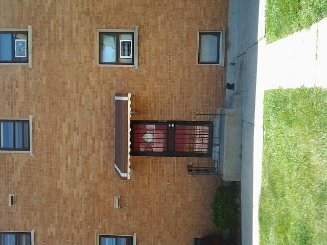 1st image of 675 Sibley Blvd #2