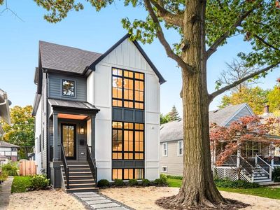 2422 Grant St, Evanston, IL, 60201