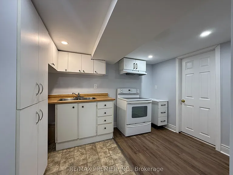 288 Scott St #LOWER — Photo 10