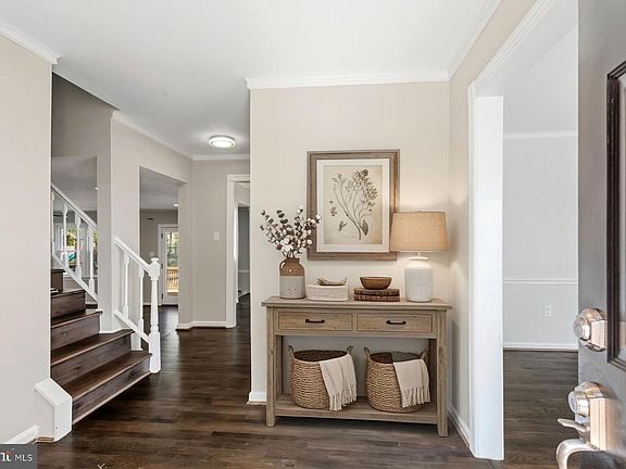 5th image of 7800 Richfield Rd