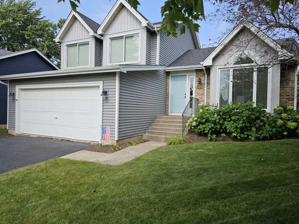 1937 Oak Tree Trl, Lake Villa, IL 60046