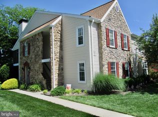 112 Valley Greene Cir, Reading, PA 19610