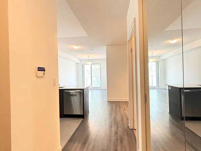 1 Uptown Dr #207 — Photo 12
