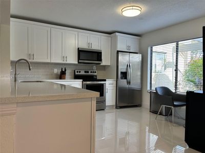 5505 Fairway Park Dr APT 102, Boynton Beach, FL, 33437