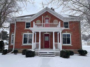 106 Grove St, Fort Atkinson, IA 52144