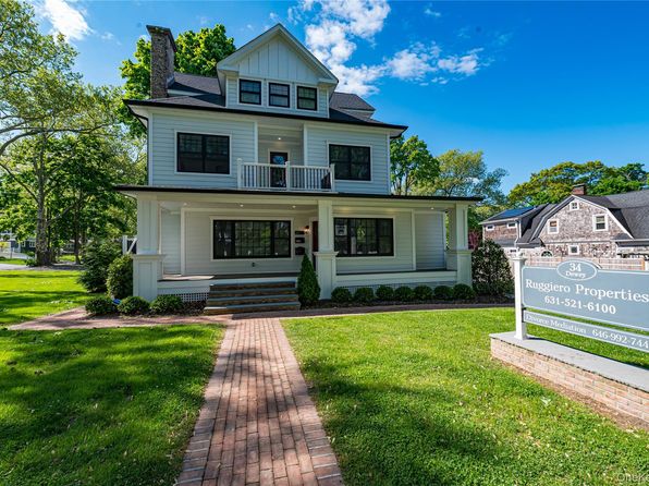 34 Dewey Street, Huntington, NY 11743