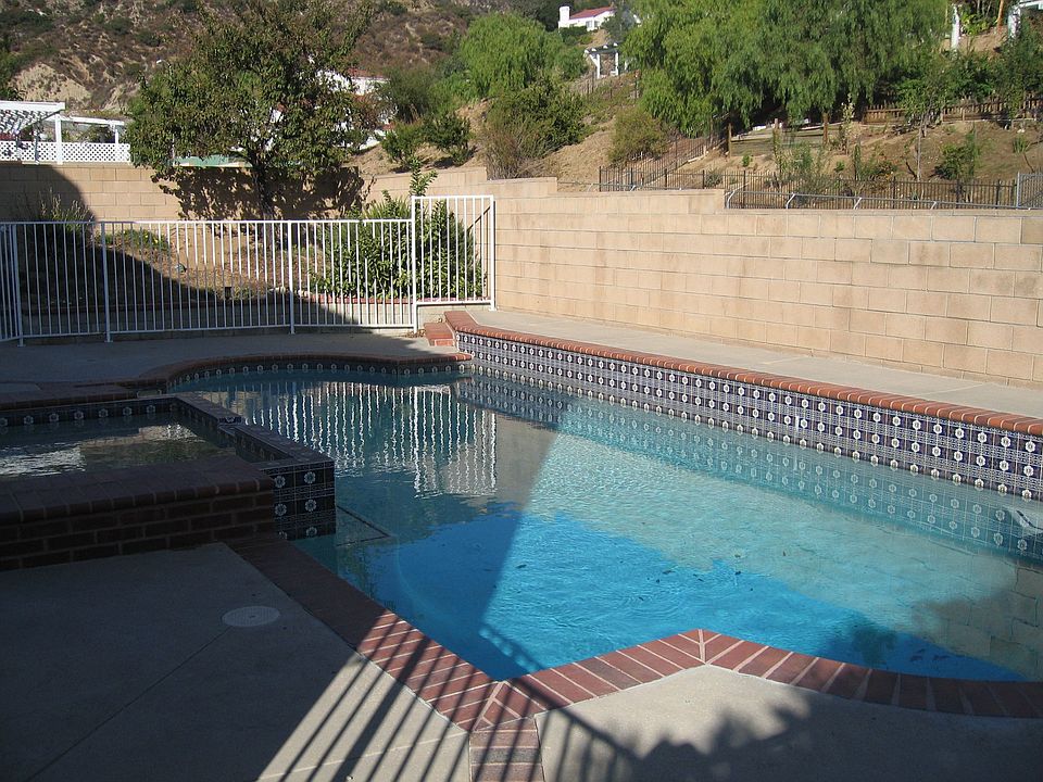 2nd image of 13460 Polk St