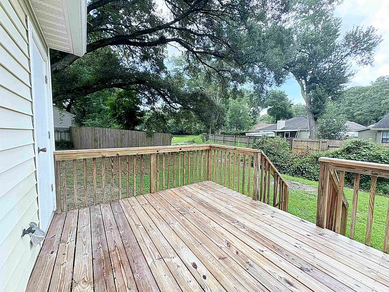 3910 Gaffney Loop — Photo 19