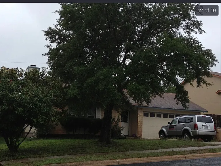 8405 Fenton Dr — Photo 1