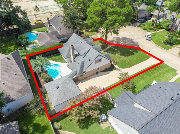 2706 Bernadette Ln, Houston, TX 77043
