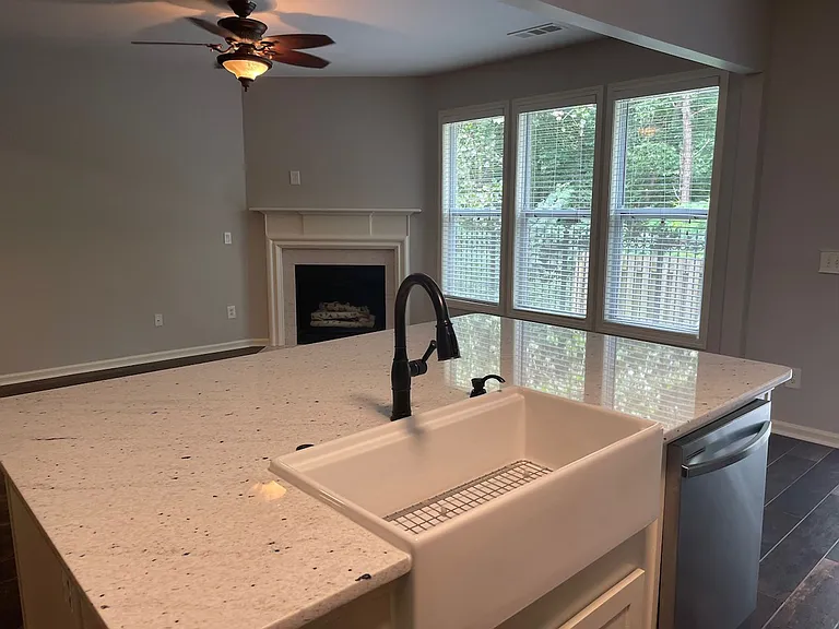 2022 Ellison Way NW — Photo 10