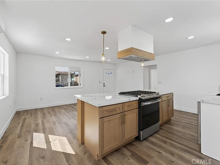 1095 E Phillips Blvd — Photo 12