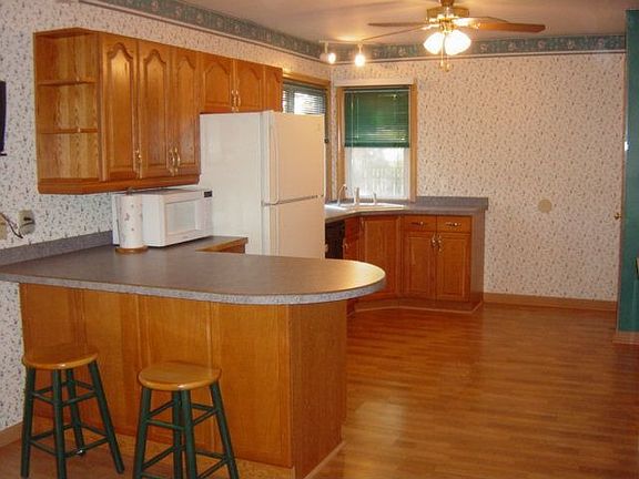 4th image of 33231 Pardo St