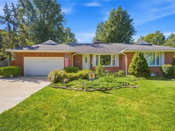 6060 Highland Rd, Highland Heights, OH 44143