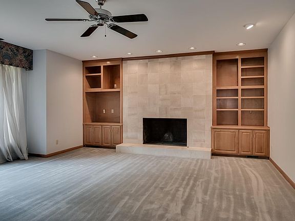 5th image of 110 Laurel Oak Dr