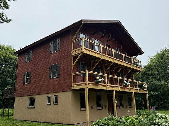 2nd image of 21123 Broemer Rd