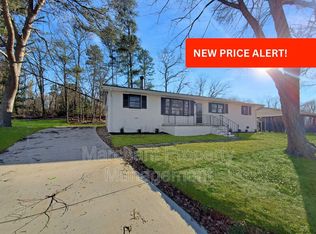 27 Shamrock Cir, Greenville, SC 29611