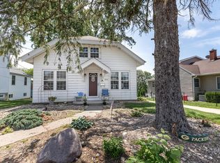 2644 University Ave, Dubuque, IA 52001