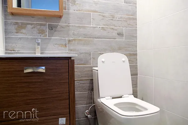 Rented by Rennit Inc. | media 37