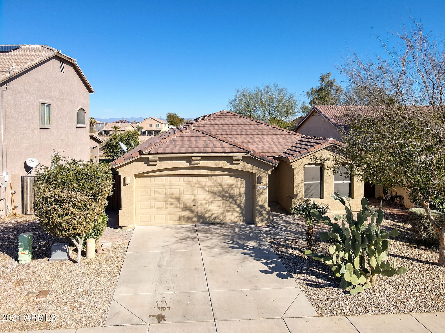 29165 N Yellow Bee Dr