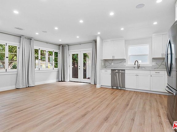 2nd image of 958 12th St