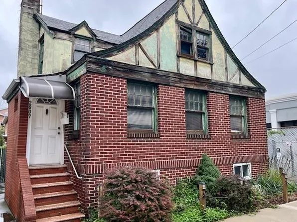 2807 E 27th St, Brooklyn, NY 11235