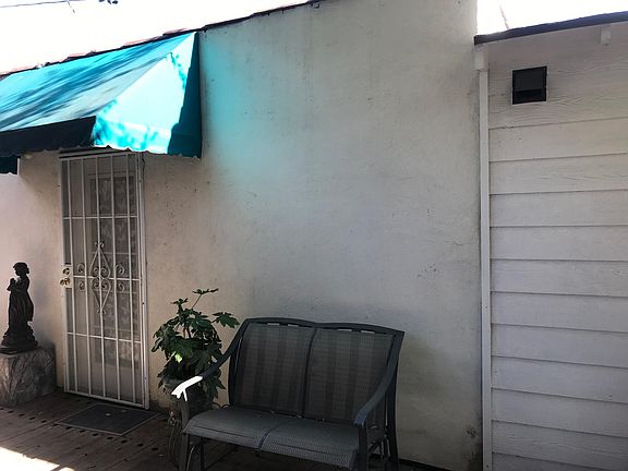 4th image of 368 Mariposa Ave
